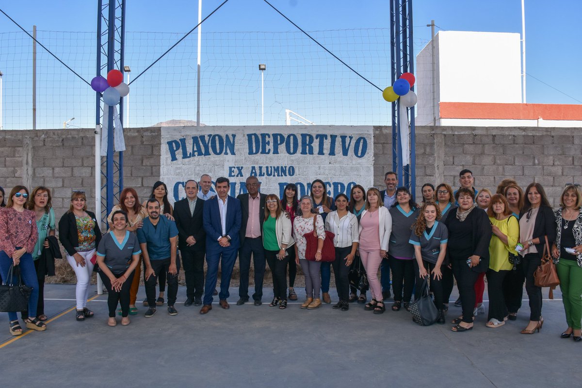 santiago_azulay's tweet photo. 📌Acompañe al gobernador @QuintelaRicardo, al ministro de educación @ArielMartinezLR y al equipo de @GobDeLaRioja a la inauguración del playón deportivo de la Escuela Especial N°338 Fray Mamerto Esquiu. https://t.co/s8v8ZGoVRj