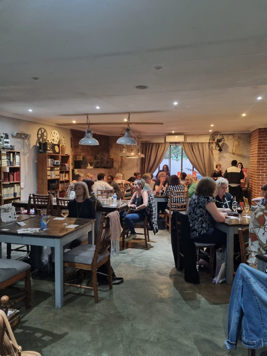 PanMacmillanSA's tweet photo. We're in Benoni this evening for a Pages and Wine event with @SueNyathi!

She is discussing her latest book, An Angel's Demise with the audience.

#Books #LocalReading
🍷📚 https://t.co/i4EK3hxTnA