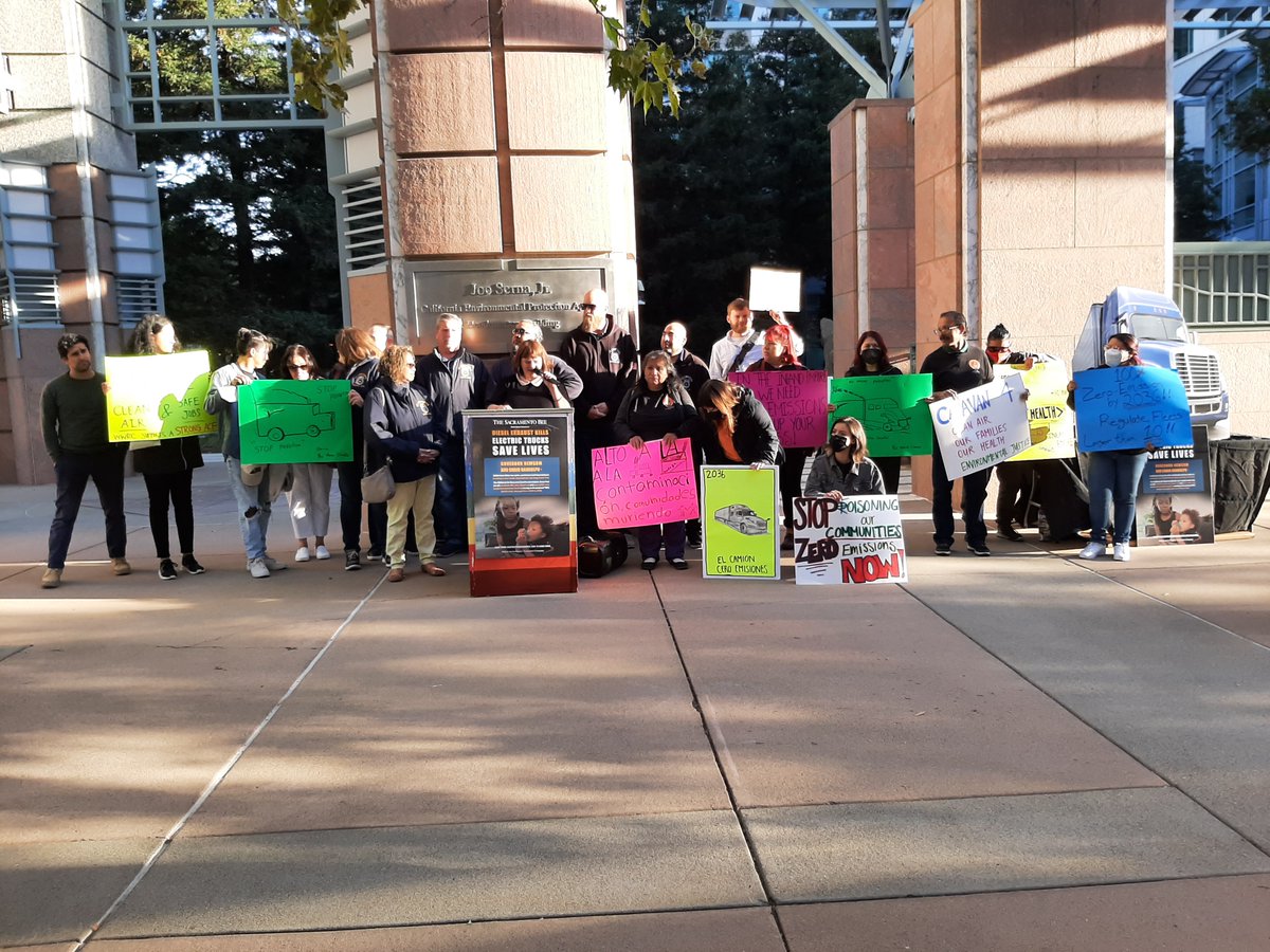 Electric_Trucks's tweet photo. ⚡️📢 Hear us roar for a strong #ACF rule! Equity, labor, health and environmental advocates are ready for #ElectricTrucksNow! .@AirResources regulate our air so we can all stop breathing in toxic diesel soot that causes disease and cancer and #dieseldeath. https://t.co/0SXIRQBdga