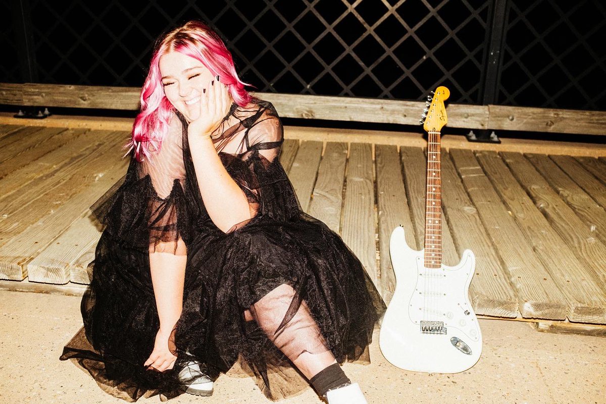 KATE STEVENS tweet media