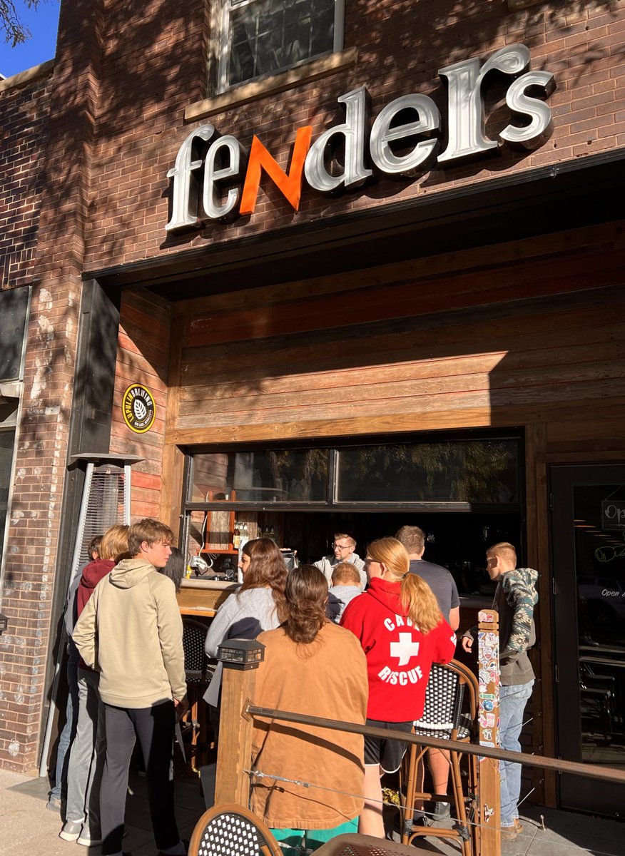 nhs_academies's tweet photo. Students in Ag Bio visited Fenders to learn about where coffee comes from. Students will also be testing items labeled as “biodegradable” to see if they really breakdown in their worm bins. Students were also tasked with finding a use for the spent coffee grounds! #npspanthers https://t.co/cUS1WCBH71