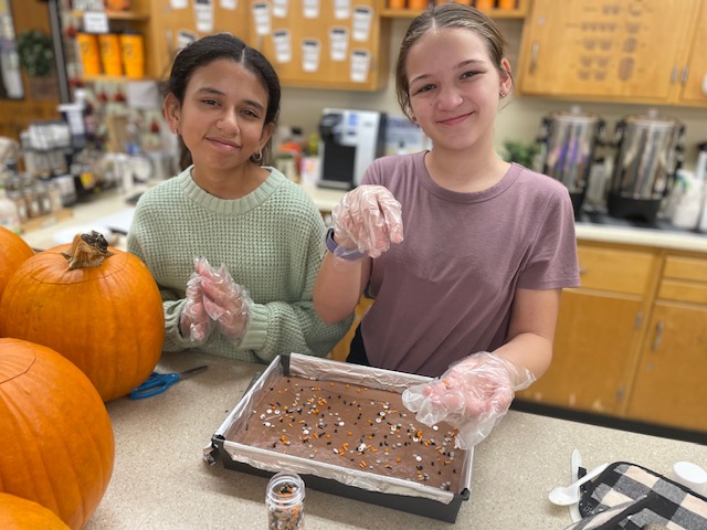 Cafe day is tomorrow!! Two of our skilled bakers whipped up the seasonal surprise for tomorrow...'LUNCH LADY' HALLOWEEN BROWNIES!!! These bring me back to my childhood for sure! Come in and try one...$1 each! 8:30-9:30 room B106 at @HTSD_Grice!! @WeAreHTSD @GricePrincipal_
