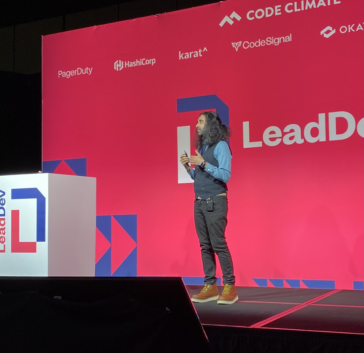 Ines Sombra tweet media