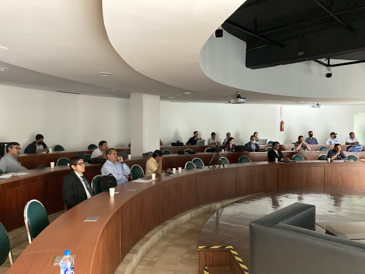 AVSFlatam's tweet photo. 🔵🟢🟤 #Costea 🇪🇨
Para el final de la primera parte de este encuentro, escuchamos la presentación de los resultados de la investigación de Lady Bravo, maestrante @espol.
“Interacción río-acuífero mediante análisis isotópico-hidrogeológico”. https://t.co/gY0JslPWH6