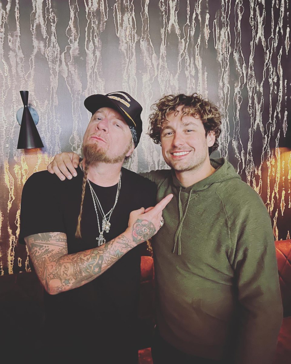 blakedtd's tweet photo. Thoroughly enjoyed the week I spent helping @LitBandOfficial Much love and respect for these pros. https://t.co/dHHKieWm1j