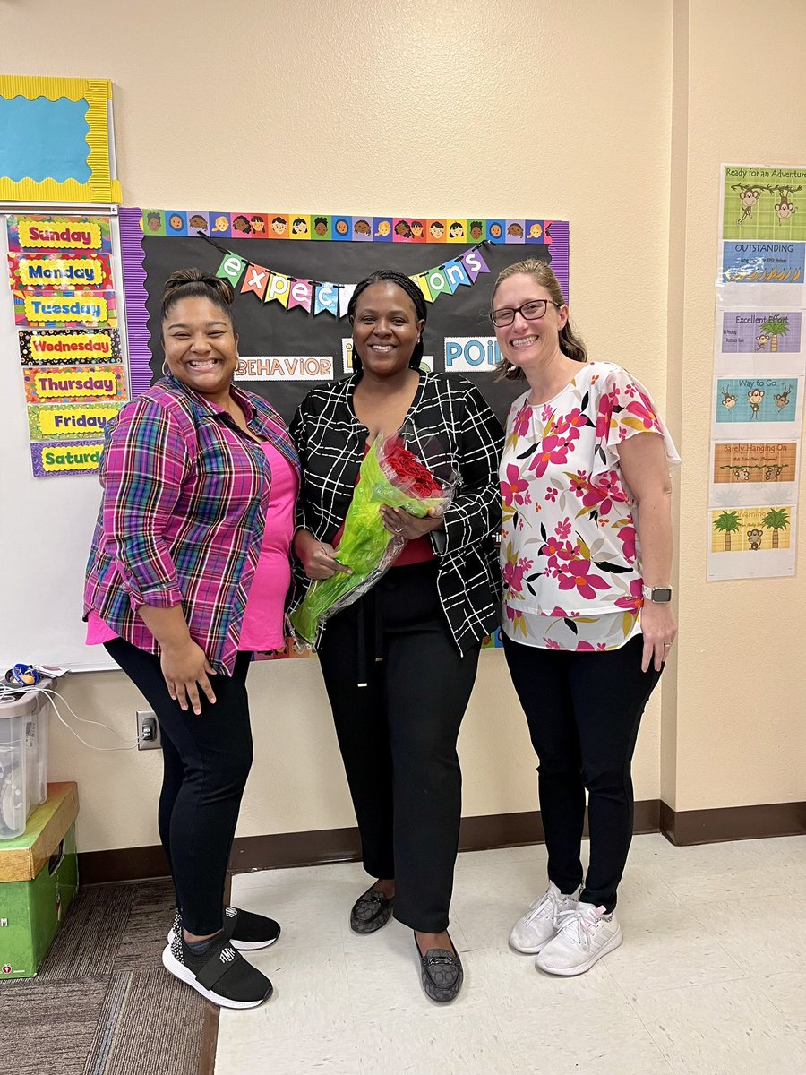 PAFA_STARS's tweet photo. Congratulations to Ms. Joseph! 🎉 She currently serves as a paraprofessional on our campus. She was selected as our School-Related Employee of the Year! We are so proud! ❤️ #SREOY https://t.co/y4HdpfGM6e