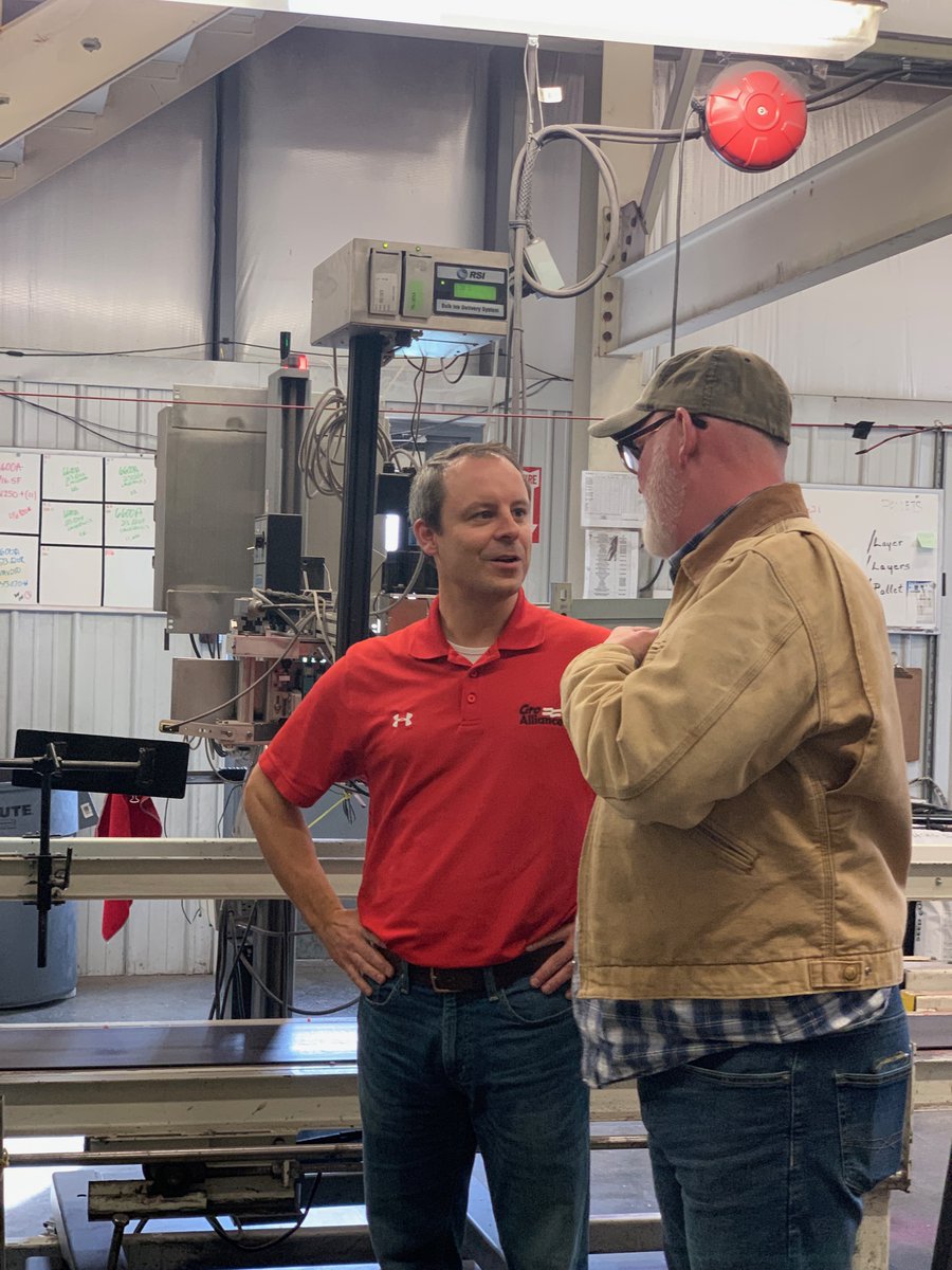 jim_schweigert's tweet photo. Got to host Derrick Van Orden, candidate for WI-3 today at our Cuba City, WI location along with current WI State Rep Travis Tranel. We had wide ranging on included labor, ag policy and rural development. Plus, he learned a lot about seed corn production! #agvocate #GroAlliance https://t.co/niSMUu9N4U