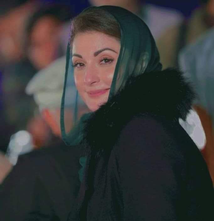 Happy Birthday Queen of Pakistan,
Maryam Nawaz Sharif    Keep smiling sister 