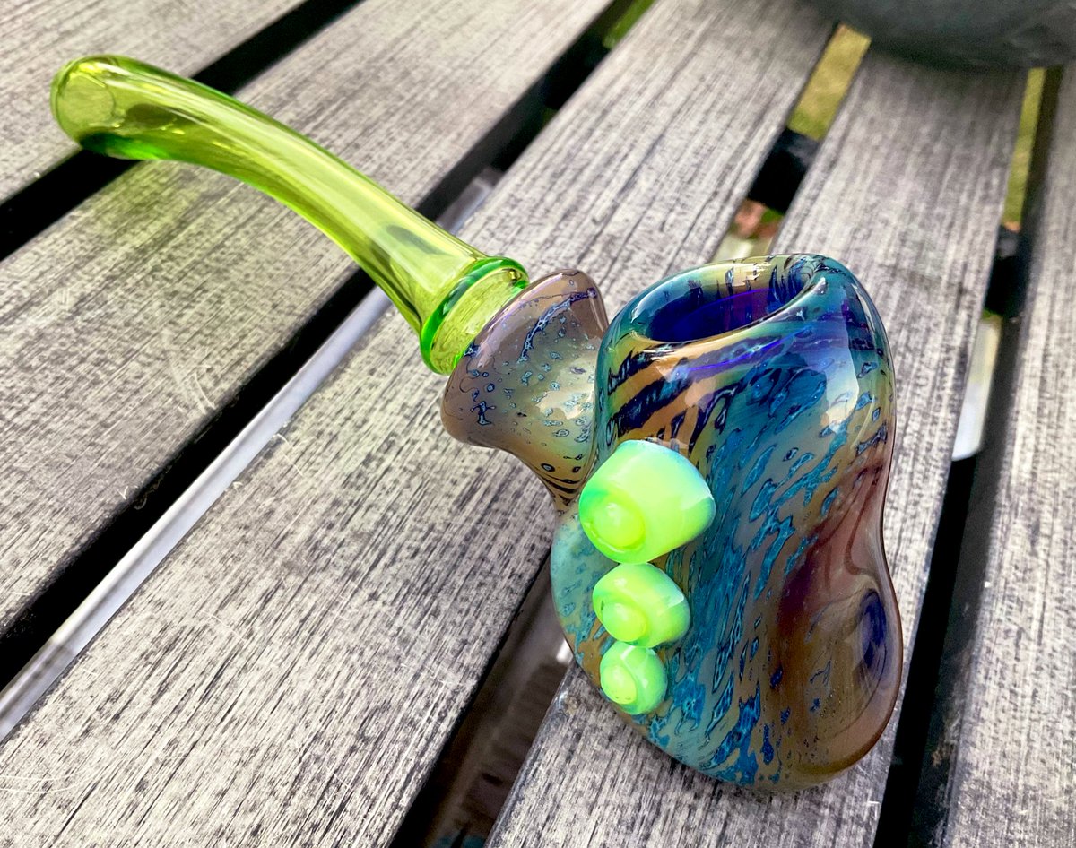 MooShuShu's tweet photo. Let’s get hammered 😎💨💨💨#PPP #StonerFam https://t.co/wnKqLcq1te