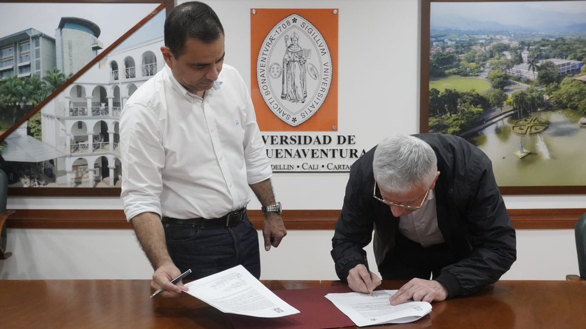 SENA_RValle's tweet photo. El fin de esta Alianza entre el @SENA_RValle, y la @USBCali, será el aunar esfuerzos con el fin de obtener beneficios mutuos en programas de formación, emprendimiento y empresarismo, mediante mecanismos que permitan y promuevan diferentes fuentes de financiación y cooperación. https://t.co/2jvbyhwNqC