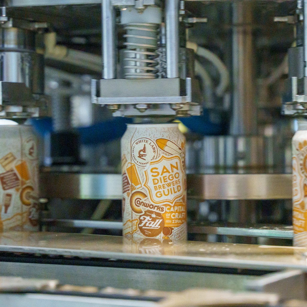 sdbrewers's tweet image. The six-annual Capital of Craft collaboration IPA is here and it’s EPIC! This limited-edition release will be available exclusively in San Diego County, beginning November 4th for #SDBeerWeek, with a county-wide tapping and kick-off toast at 7:00 p.m. PST.