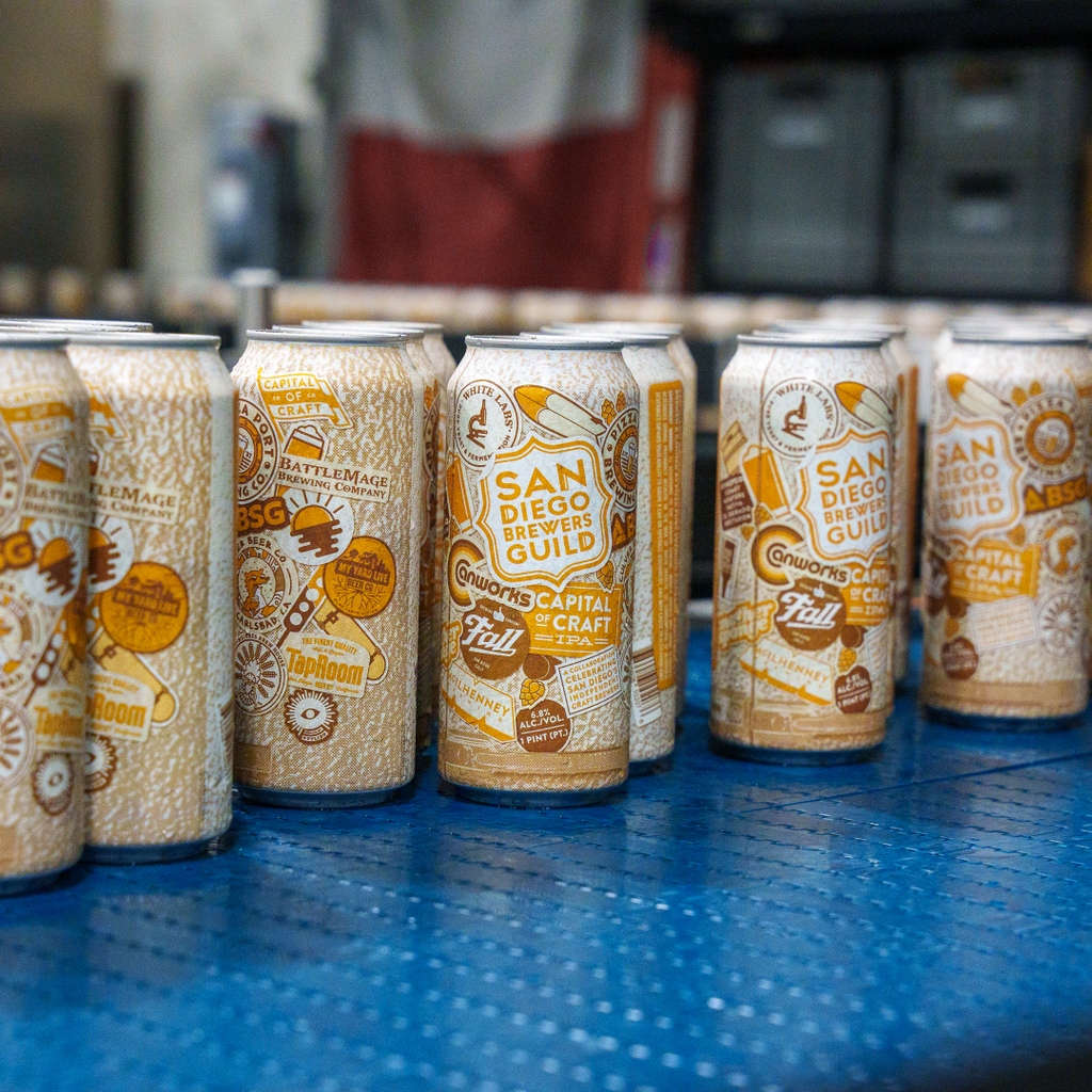 sdbrewers's tweet image. The six-annual Capital of Craft collaboration IPA is here and it’s EPIC! This limited-edition release will be available exclusively in San Diego County, beginning November 4th for #SDBeerWeek, with a county-wide tapping and kick-off toast at 7:00 p.m. PST.