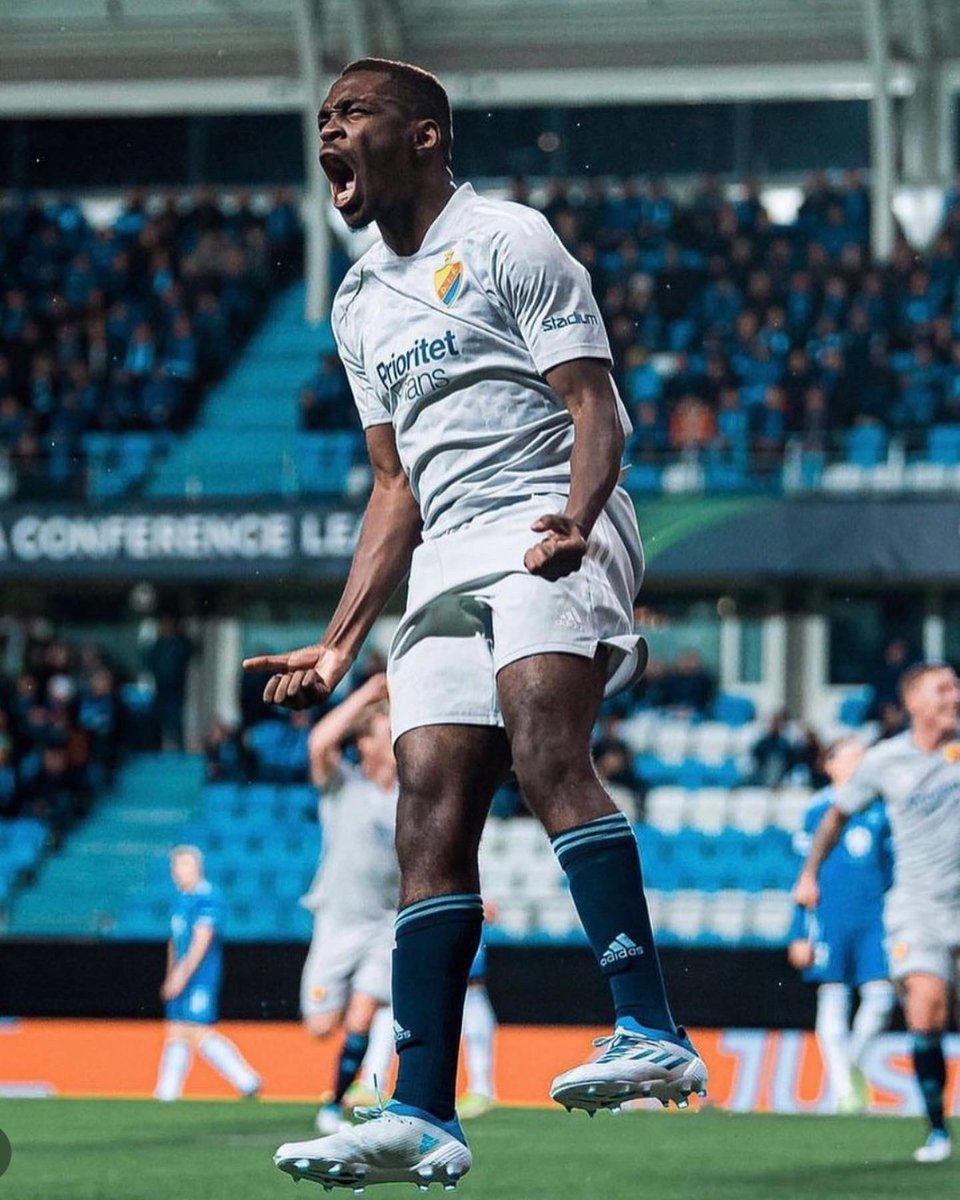 joelasoro1's tweet image. ✈️⚽️💃🏾 grupp 1a✅