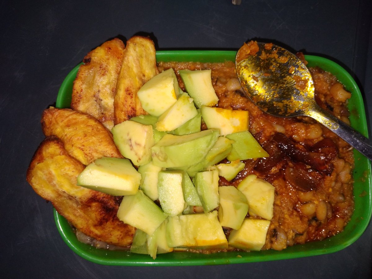 Proud member of Gob3 and Yam association.
<a href="/johndumel/">John Dumel</a> <a href="/JDMahama/">John Dramani Mahama</a> <a href="/NAkufoAddo/">Nana Akufo-Addo</a> #JMSpeaksOnEconomy
#PresidentSpeaks 
Ato Forson/Bank of Ghana/Ken Ofori/John Mahama/Ofori Atta/The NPP/National cathedral 
#Still7ALivingGOD