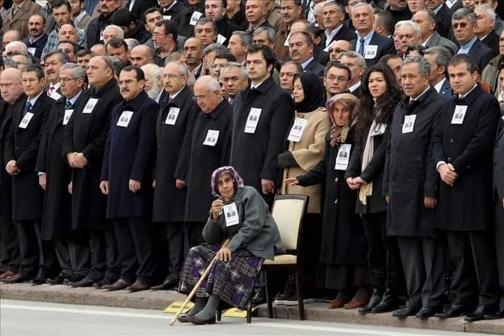 Gökşin Şenol tweet media