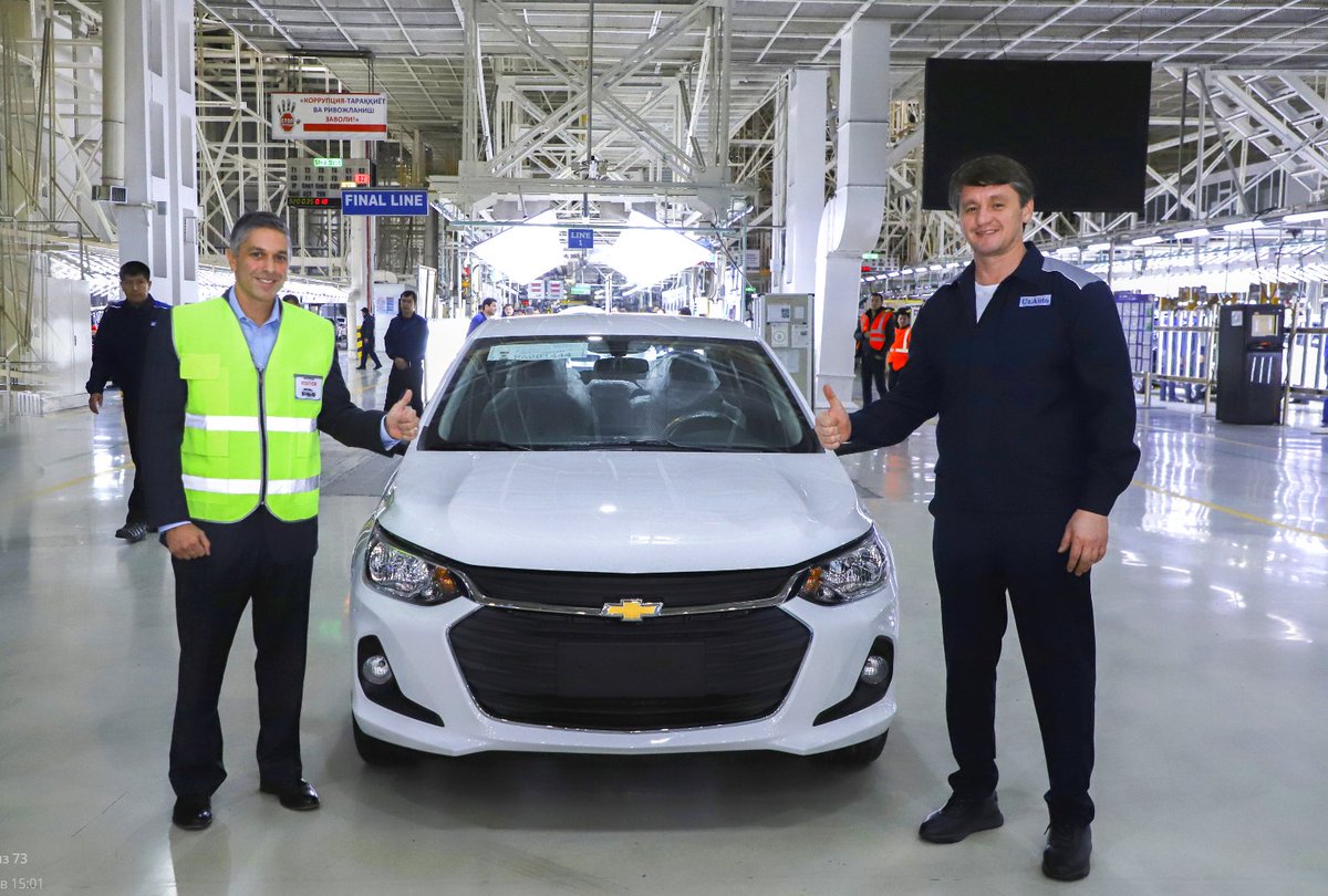 UZEmbassyDC's tweet photo. @GM's Int'l President Shilpan Amin & #UzAuto have agreed to increase car production from 340K to 500K in the next yrs & up to 1 mln for the long term. The car line will also be updated & expanded. 🇺🇸 companies like #GM remain 🇺🇿's reliable partner w/ a strong presence in the CA. https://t.co/oAvzJl9Dv5
