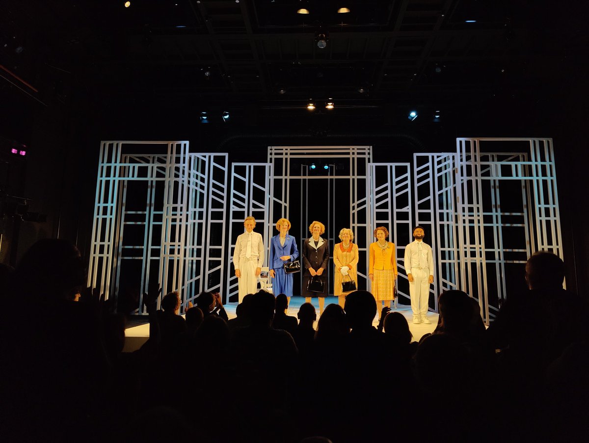 Thoroughly enjoyed my first visit to the <a href="/KilnTheatre/">Kiln Theatre</a> tonight to see Handbagged. A wonderful interpretation of the relationship between Queen Elizabeth &amp; Margaret Thatcher. Very entertaining!