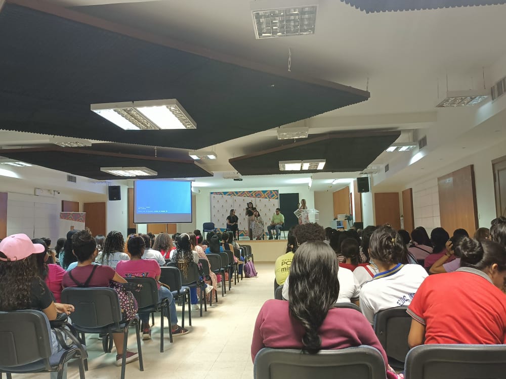 NeylizP's tweet photo. #Simposio #InvestigacionFormativa #EducacionInfantil #uniGujairaMaicao https://t.co/yxyfA562yH