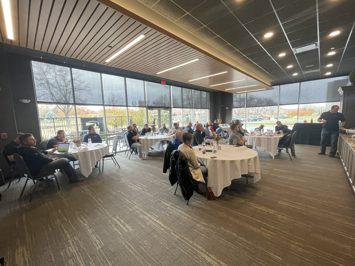Great turn out at our first in-person (since COVID) <a href="/NcugOmaha/">Omaha NCUG</a> meeting today! Thanks <a href="/druvainc/">Druva Inc</a> for sponsoring! #Nutanix #NUG