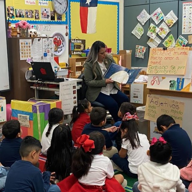 It was a pleasure to give back to the school that inspired me to dream big <a href="/RufinoMendozaES/">Rufino Mendoza Elementary School</a>. If you have the same dream, Apply Now! fwisd.org/careers #YouBelongHere #FWISD <a href="/fwisd/">fwisd</a>careers @fwisd <a href="/amramsey13/">Angelica Ramsey, Ed.D.</a> <a href="/penaraul/">Raúl Peña</a> <a href="/YassminCLee/">Yassmin Caram Lee, PhD</a> #BetterTogether @antwan_eady #nigelandthemoon