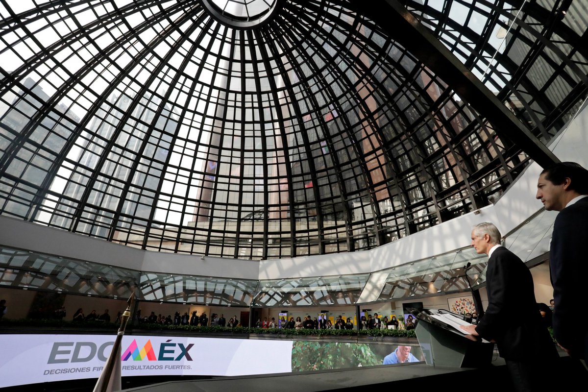 Con la emisión de los Bonos Sociales y Sustentables con Perspectiva de Género en la <a href="/BMVMercados/">Grupo Bolsa Mexicana de Valores</a>, financiaremos 18 proyectos sociales, sustentables y verdes que impulsarán el desarrollo y la movilidad, así como programas orientados a proteger los derechos de las mujeres.
