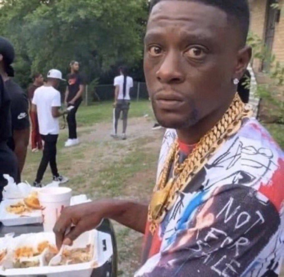 llF34Rll's tweet photo. @hotdogbiscuits @cornski @Rap Whatchu mean? https://t.co/RuVgGaQcPO
