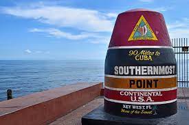 Want to spend the winter months in the #SouthernmostPoint in the United States? We are booking the Conch Republic House in #KeyWest now for November through January!