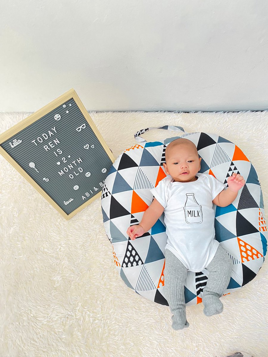 ahmaddhedo's tweet photo. MasyaAllah Tabarakallah 🥰

#daniyalrenahmad
#2monthold
#babyren https://t.co/n1v6KCKjDF