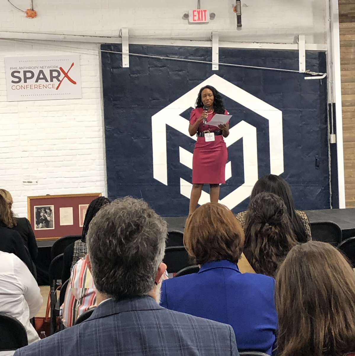 philanthropyPHL's tweet image. #SPARXconference featured speaker @MikeOBImagines of Humanature talking about centering the #humanity in our work. Our thanks to @WellsFargo for sponsoring this presentation!