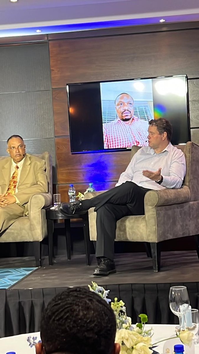 RMA and Power 98.7 Compensation Dialogue on Power Business 6pm - 8pm, The Evolution of Compensation.
Gys McIntosh, Chief Information Officer FEM, comments on technology in the world of compensation.  #rma #power987