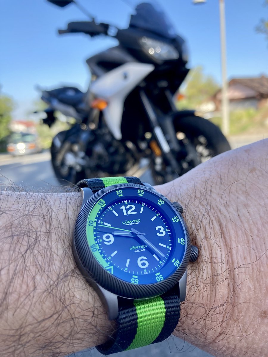 Ride time!
🏍️
#yamaha #yamahatracer #ridetime #lumtec #lumtecwatches #wristcheck @LUMTECwatches #solar #solarpower