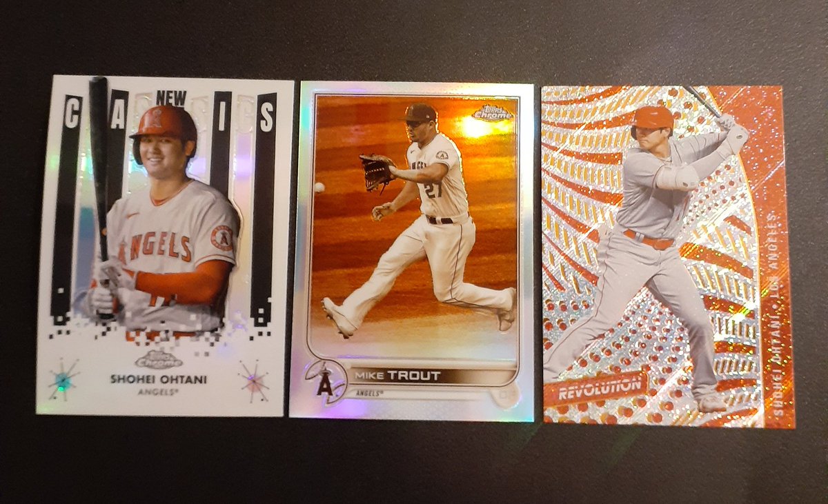 johnnyblazenj's tweet photo. Mail day came through with some sweet cards from @Red_Zone_Cards last stack sale.  Awesome cards for the PC thanks again! https://t.co/EbXV9DHJOt