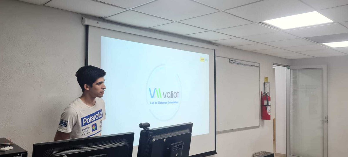 valiot_io's tweet photo. We really enjoyed being at the Embedded Systems Laboratory @udem.

Our own Jose Rodriguez gave a workshop on how to post signals to our Edge #iiot device.

We love engaging with the promising #systemsengineers of the future!

#computerscience #systemsengineering #embeddedsystems https://t.co/DE3xI8mjze