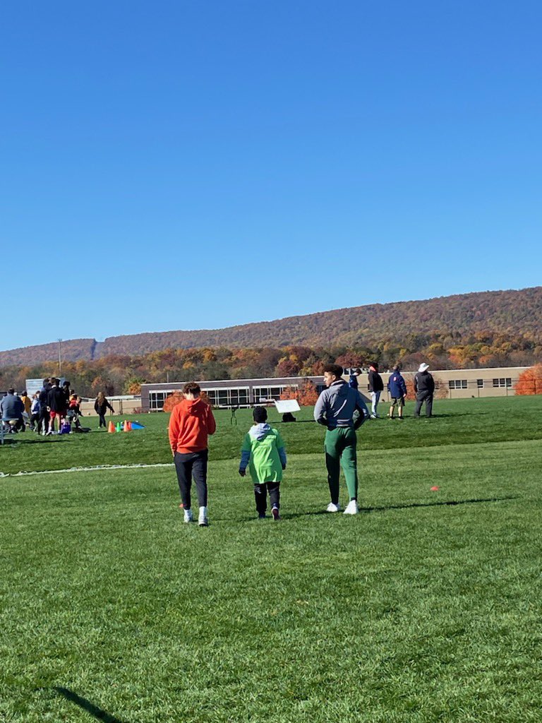 Your favorite Rams helping out at the Special Olympics event held at <a href="/CDHSRams/">Central Dauphin HS</a> <a href="/cofield_malachi/">malachi cofield</a> <a href="/WayneFletcherII/">Wayne Fletcher II</a> <a href="/drewkurtzz/">Drew Kurtz</a> #AlwaysRepppin