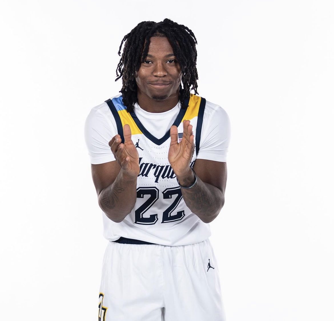 Season two, episode 5️⃣ Marquette freshman and Gahanna legend @Sean_jones5 joins us to talk the upcoming season, his Gahanna career, how to play as a smaller guard and MUCH MORE 🔥 Apple - podcasts.apple.com/us/podcast/sea… Spotify - open.spotify.com/episode/6rUUgO…