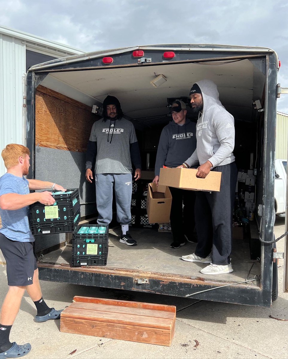 Chadron State Football tweet media