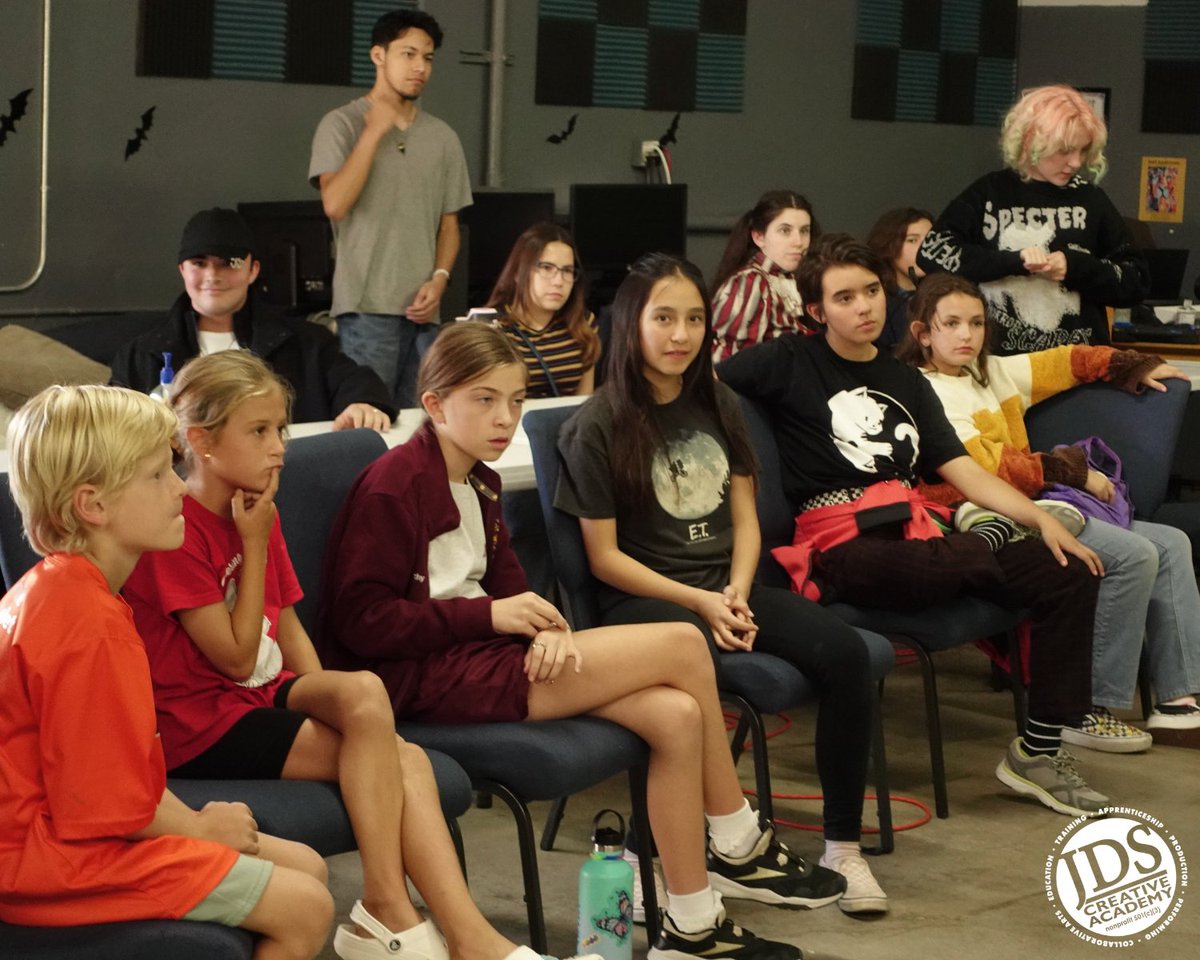 JDSCreative's tweet photo. Last night, our #HauntedStudio2022 students had their final class before the spooktacular weekend!
Haunted Studio kicks off tomorrow evening - Join us tomorrow and Saturday for the chills and thrills of the Haunted Circus! https://t.co/5QJc0U0WYV