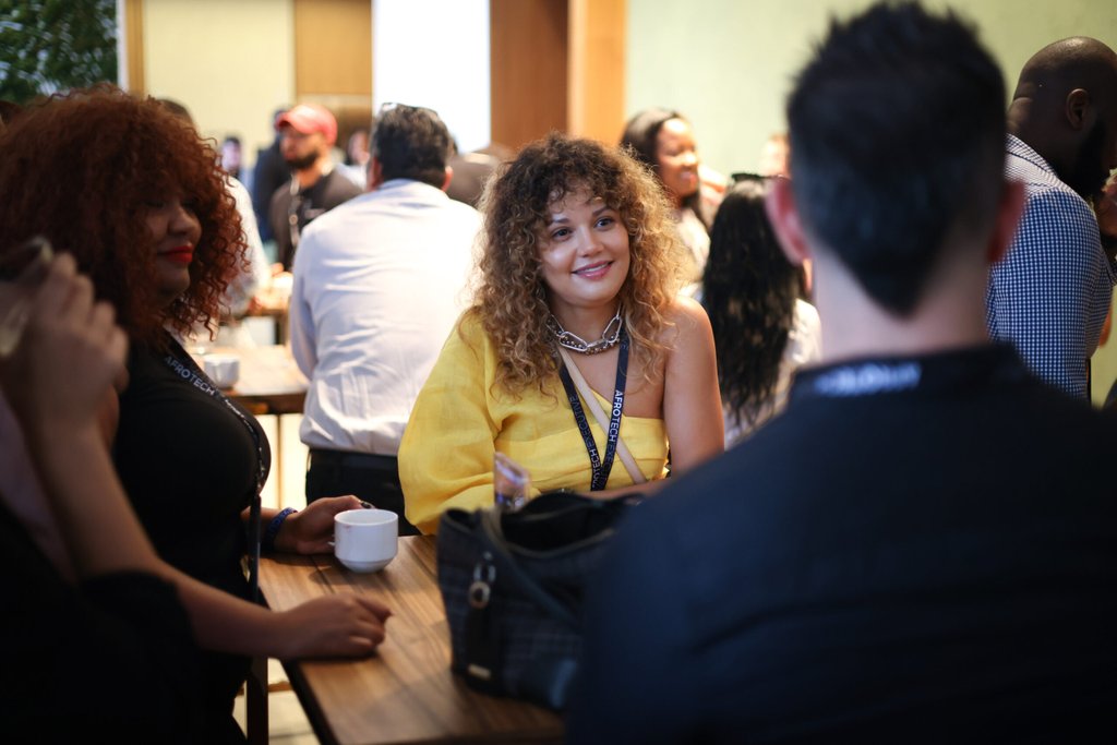 AfroTech's tweet photo. This was last time we were in-person at #AFROTECHExecutiveLA.
We cannot wait to see you all in #Austin Nov 13-17 for #AFROTECH22
.
Still time to purchase your tickets at https://t.co/CiiHAhrCpC
Will #AFROTECHConference2022 be your first AFROTECH event? https://t.co/u6IueX3IhF
