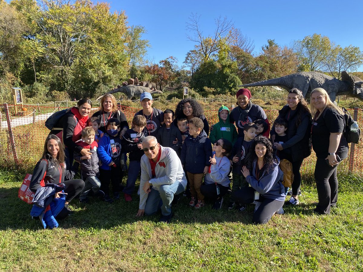 Thank you ⁦<a href="/Jerseysaurus/">FieldStationDinosaur</a>⁩ for a great day! ⁦<a href="/WeehawkenTSD/">Weehawken Schools</a>⁩ ⁦<a href="/al_orecchio/">Al Orecchio</a>⁩ ⁦<a href="/EricCrespoEDU/">Eric Crespo</a>⁩ ⁦<a href="/FAmato53/">Francesca Amato</a>⁩ ⁦<a href="/BriannaReganEDU/">Brianna Regan</a>⁩ ⁦<a href="/MsMornhineway/">Ms. Mornhineway</a>⁩