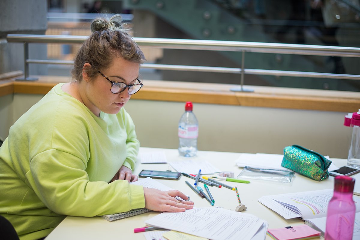 Did you know that we offer a range of #onlinecourses? These are fully-funded and free to most #adultlearners 19+

View our Level 2 certificate in the Principles of the #MentalHealth #CareWorker➡️ bit.ly/3f6ba6W

View all our online courses➡️ bit.ly/3xZlaoQ