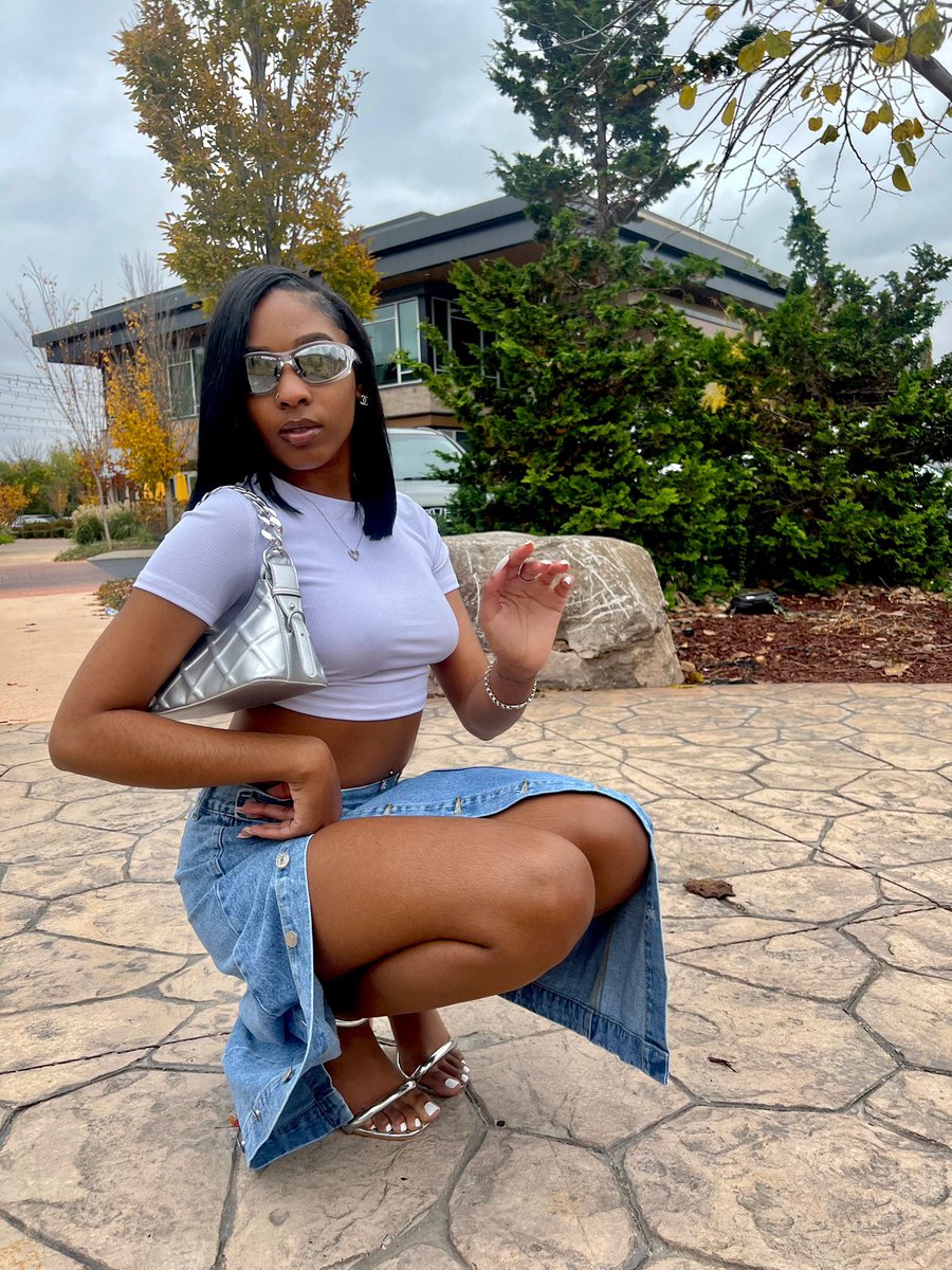 TyshellKimble's tweet image. Chapter 23 🥂