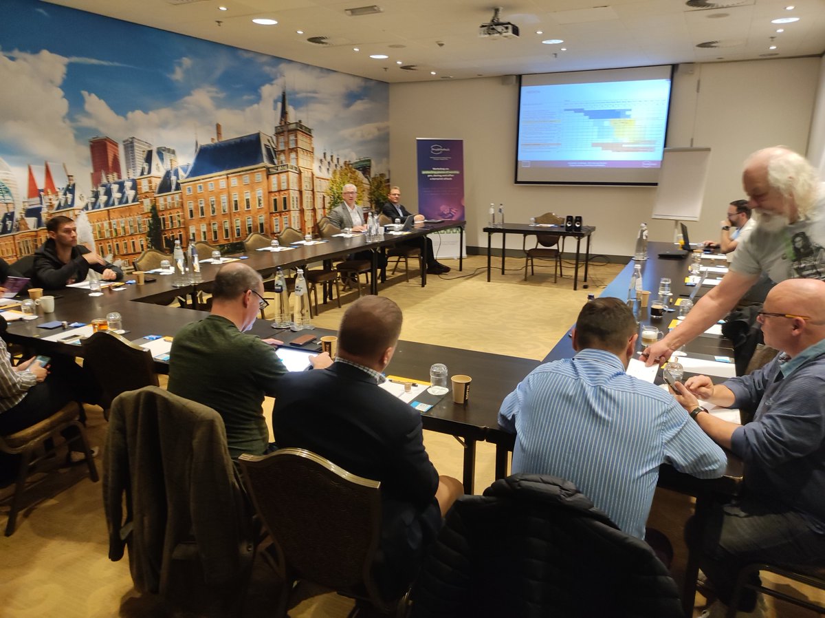 ProSPeReS1's tweet image. The second day of workshop organized by The Dutch Institute for Safe and Secure Space (DISSS) and the University of Lodz in The Hague as part of the ProSPeReS project. Today have placed a coordinators Project meeting and visiting worship places.