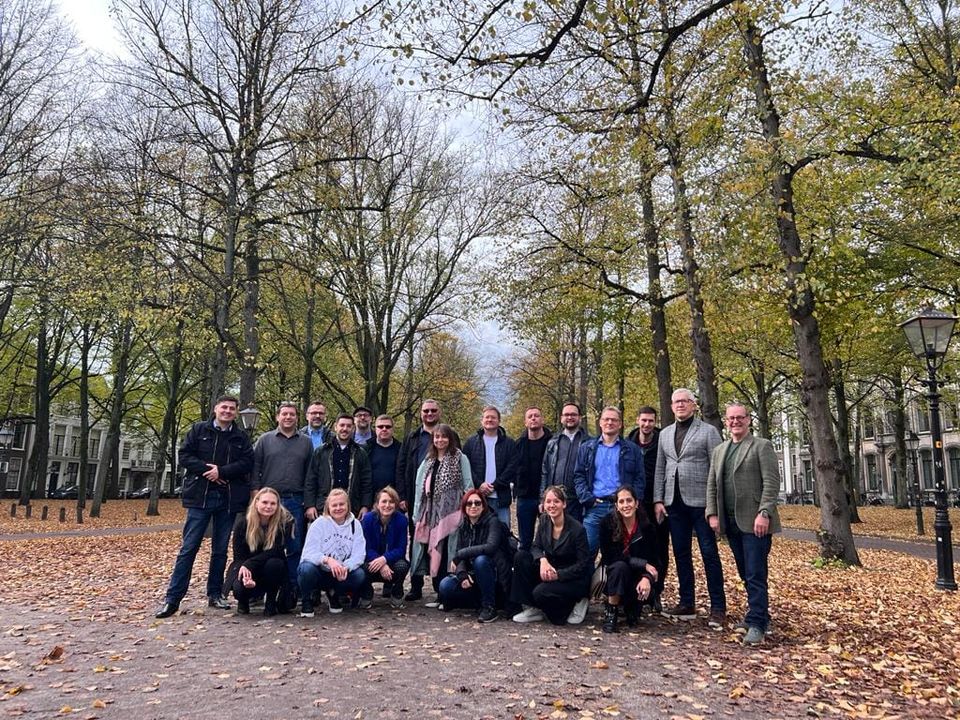 ProSPeReS1's tweet image. The second day of workshop organized by The Dutch Institute for Safe and Secure Space (DISSS) and the University of Lodz in The Hague as part of the ProSPeReS project. Today have placed a coordinators Project meeting and visiting worship places.