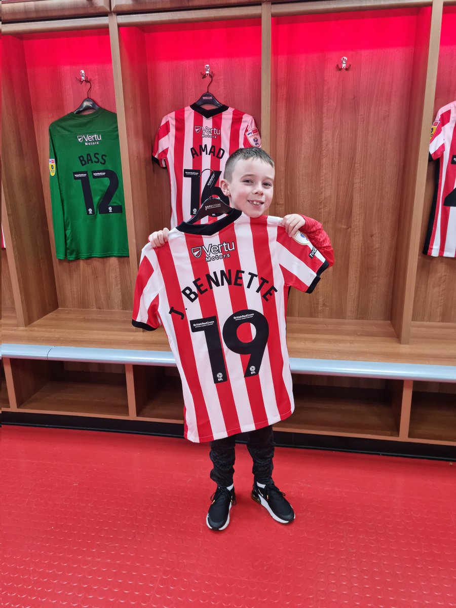 <a href="/Jewisonoficial9/">Jewison Bennette Villegas</a>