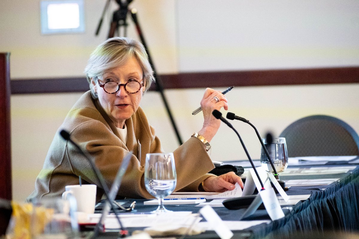 Hunt_Institute's tweet photo. In 2022, the Virginia Literacy Act grounded literacy instruction in science-based reading research. 

After an introduction from @CarrieCoyner, Kelly Butler of @MSReads1, @kymyona_burk, &amp; @emilyjsolari, discuss how to ensure quality implementation of this bill. #VES22 #VAEdSummit https://t.co/9mEvCh381w