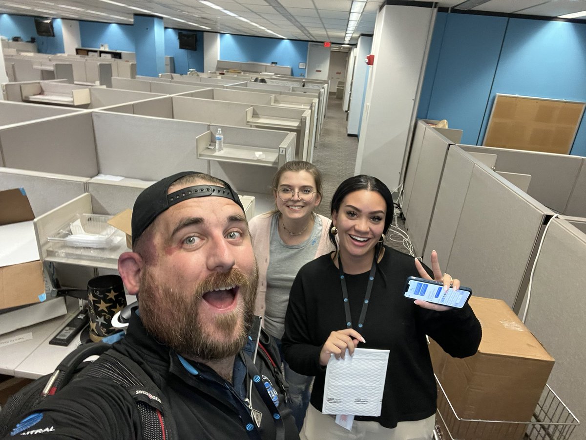 Ross Thomas (@rossome_sauce) on Twitter photo Last week I got the opportunity to visit some friends and colleagues in Space City IHX and Clutch City IHX. I am very blessed to be able to work with these incredible leaders, and it was a blast seeing some of the old haunts. <a href="/CentralIhx/">IHXWestCentral</a> <a href="/AnthonyGalichet/">Anthony Galichet</a> #WinAsOne #LifeAtATT Last week I got the opportunity to visit some friends and colleagues in Space City IHX and Clutch City IHX. I am very blessed to be able to work with these incredible leaders, and it was a blast seeing some of the old haunts. <a href="/CentralIhx/">IHXWestCentral</a> <a href="/AnthonyGalichet/">Anthony Galichet</a> #WinAsOne #LifeAtATT