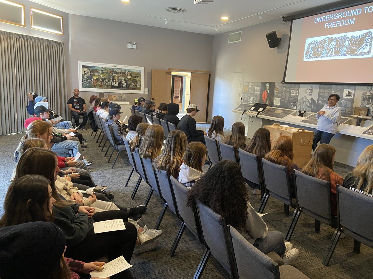 msweedtweets's tweet photo. Thank you Steven Cook and Jackie Bernard @ONheritage for providing an excellent #blackhistory educational program for the students of LKCS! https://t.co/0u5BzatFsv