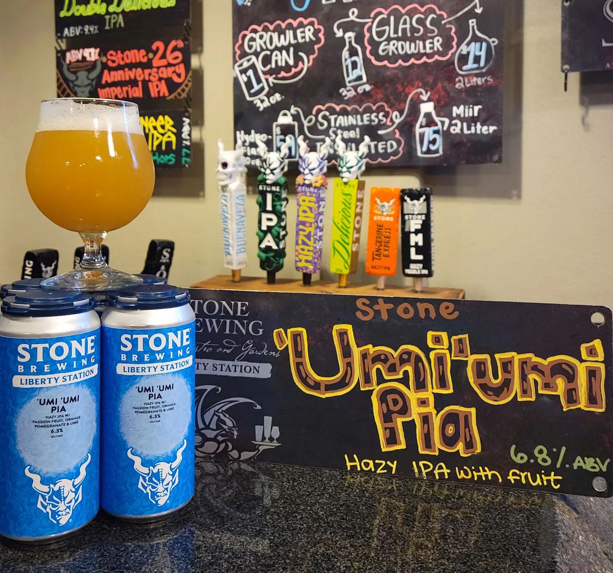 SDBeerNews's tweet image. It&apos;s Friday Eve! We can see the weekend from here along w/70+ beers hitting taps at #SanDiego breweries including these from @BayCityBrewing &amp;amp; @StoneBrewing. And so can you. Just click here! | bit.ly/SDBN221027

#sdbeer #beer #craftbeer #news #sdbeernews #drinklocal #cheers