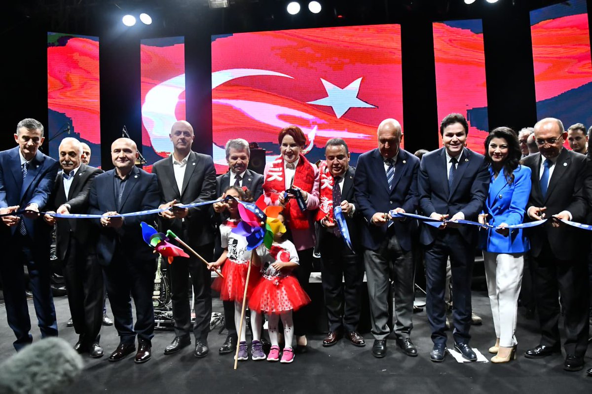 zorlu77's tweet photo. Antalya/Demre Belediyesi’nin düzenlediği 3.Kekova Festivali ve toplu açılış töreni Genel Başkanımız Sn. Meral Akşener’in katılımıyla büyük bir coşku içerisinde gerçekleşiyor.

İYİ Parti yerel yönetimlerde de milletimizin umudu olacaktır.

#AzKaldı Türkiyemiz!🇹🇷 https://t.co/VgcplJLgn5