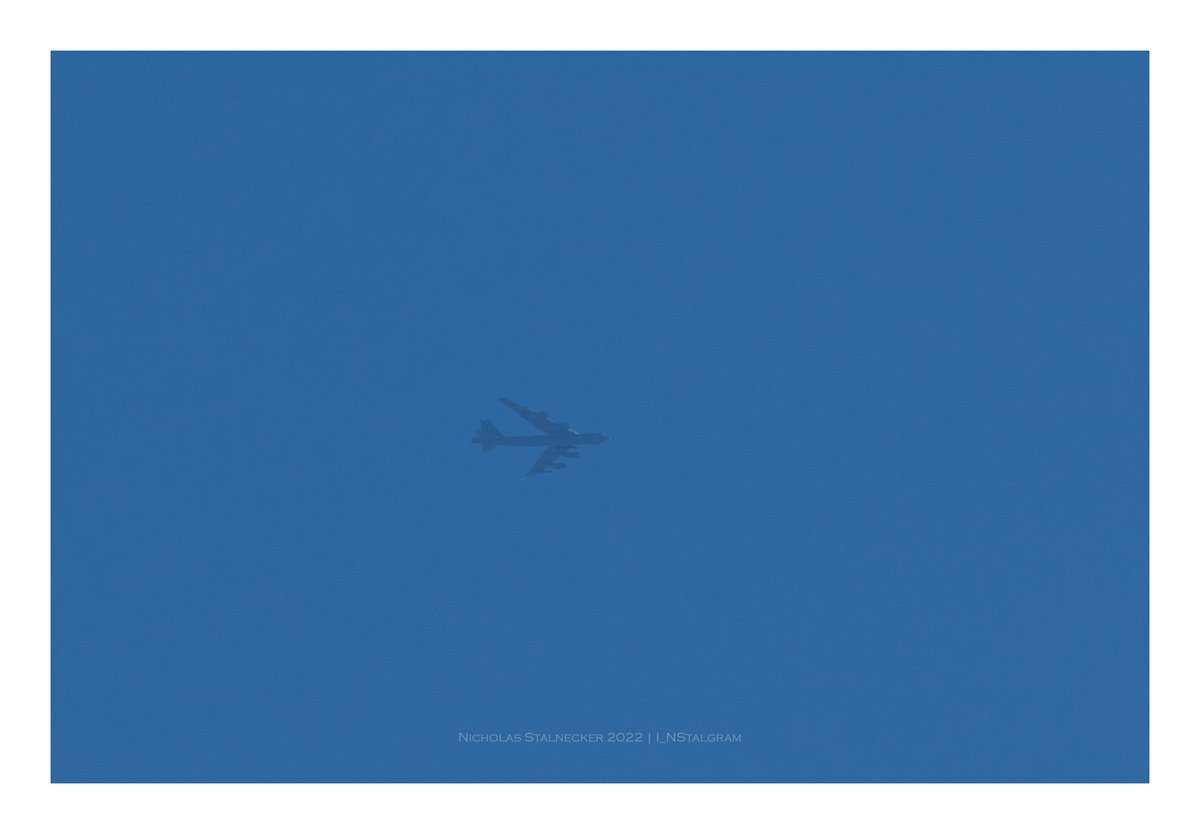 Stalsomething's tweet photo. B-52H 60-0054 out of Barksdale AFB glides by silently in the sky after an afternoon sortie in Fort Drum, NY. #B52H #AE588F https://t.co/v8kU4lyAaF
